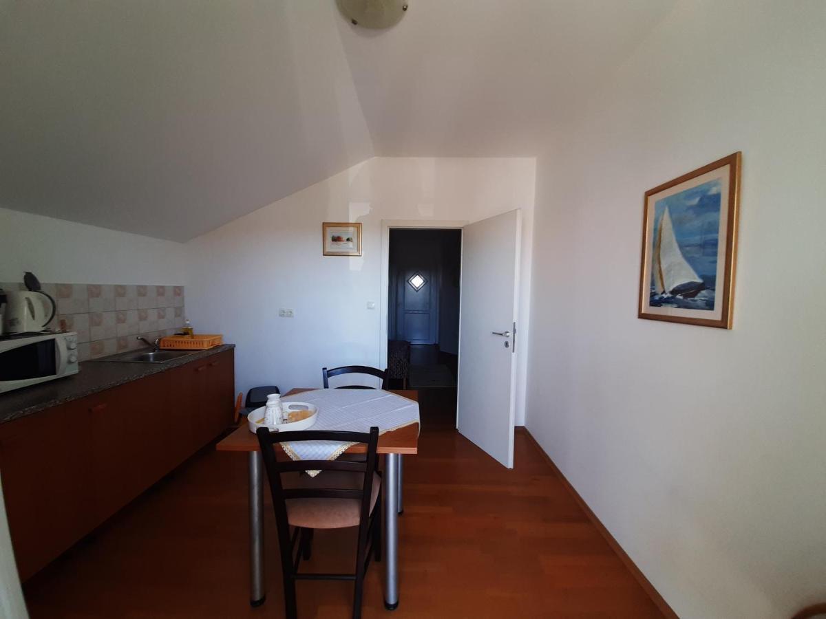 Nena 2 Apartment Sukosan Ngoại thất bức ảnh