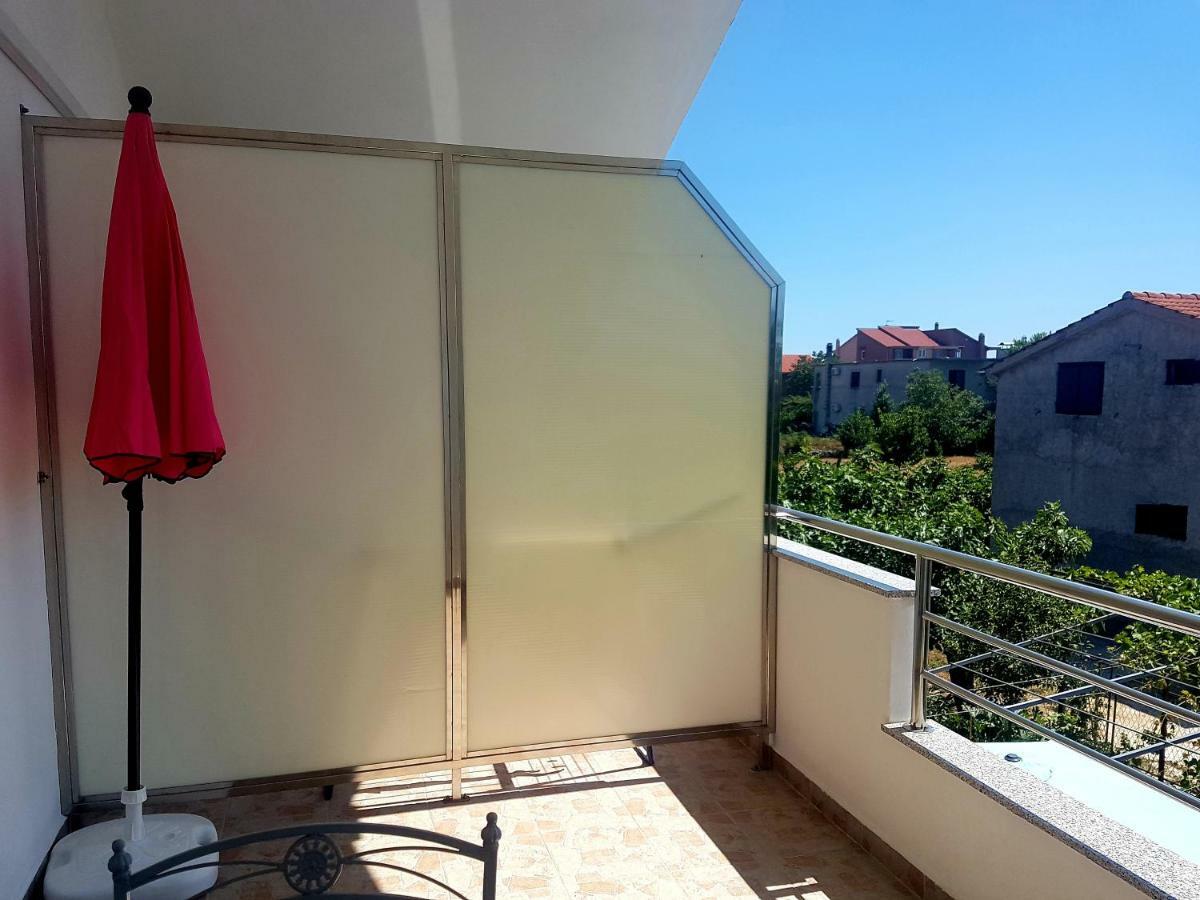 Nena 2 Apartment Sukosan Ngoại thất bức ảnh